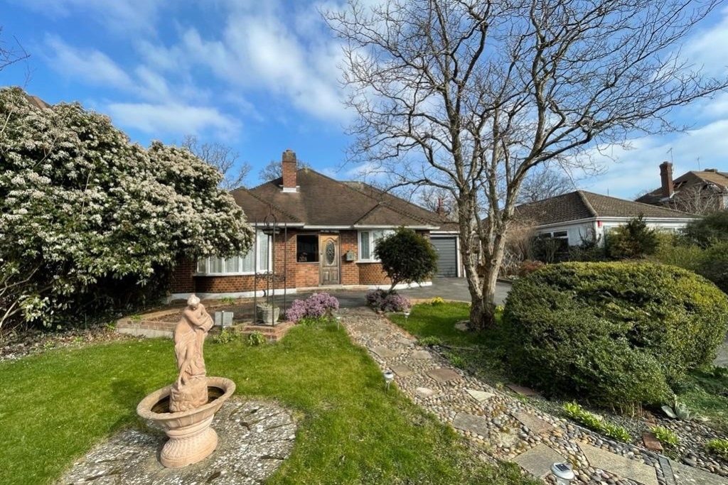 Kingswood Close, Englefield Green, Egham, Surrey, TW20 Nevin And Wells